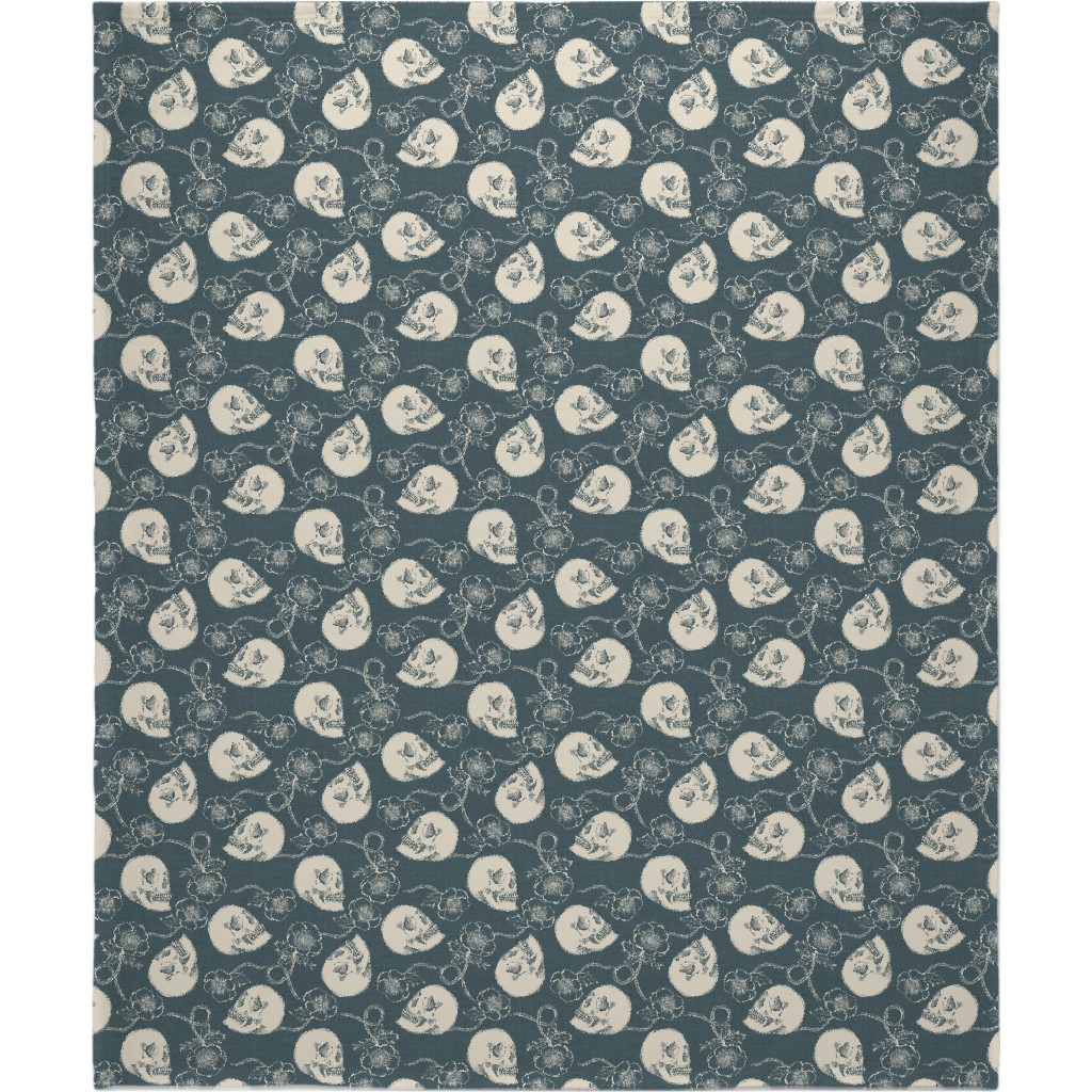 Skulls and Anemones - Grey Blanket, Fleece, 50x60, Gray