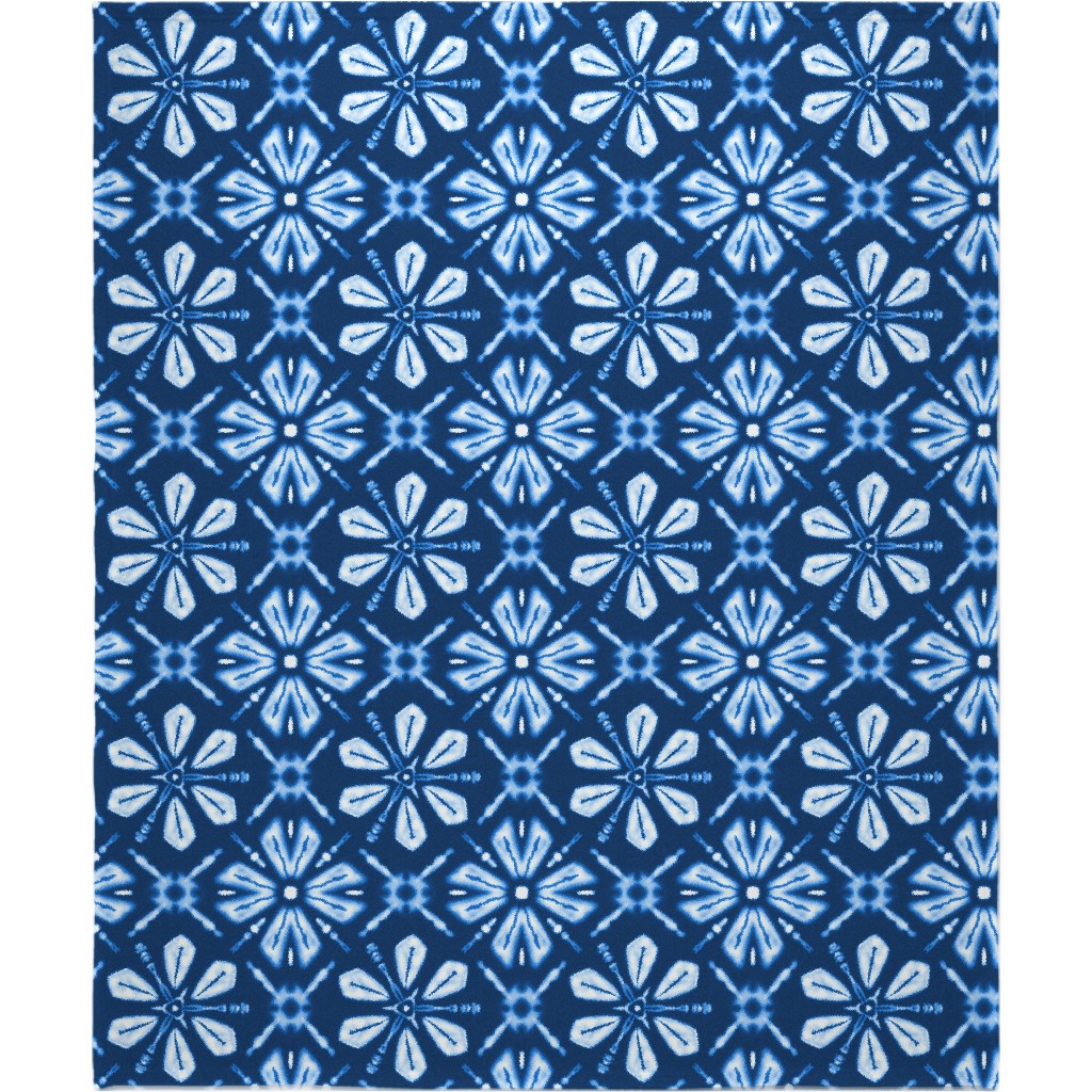 Shibori Flowers Blanket, Fleece, 50x60, Blue, True Blue