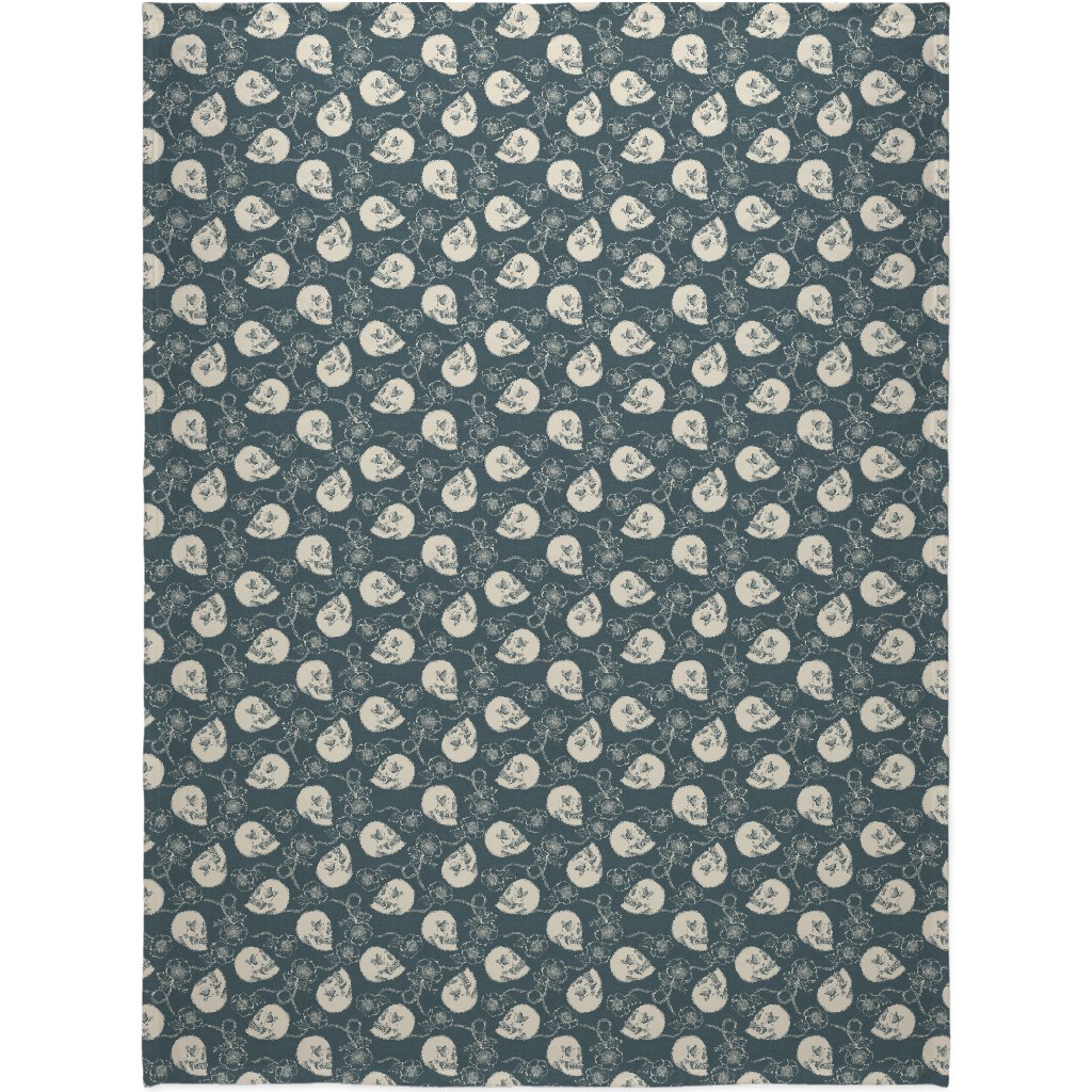 Skulls and Anemones - Grey Blanket, Fleece, 60x80, Gray