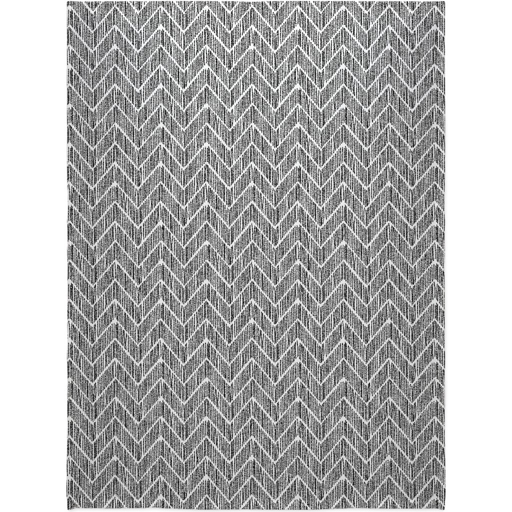Black & White Chevron Blanket, Fleece, 60x80, Gray