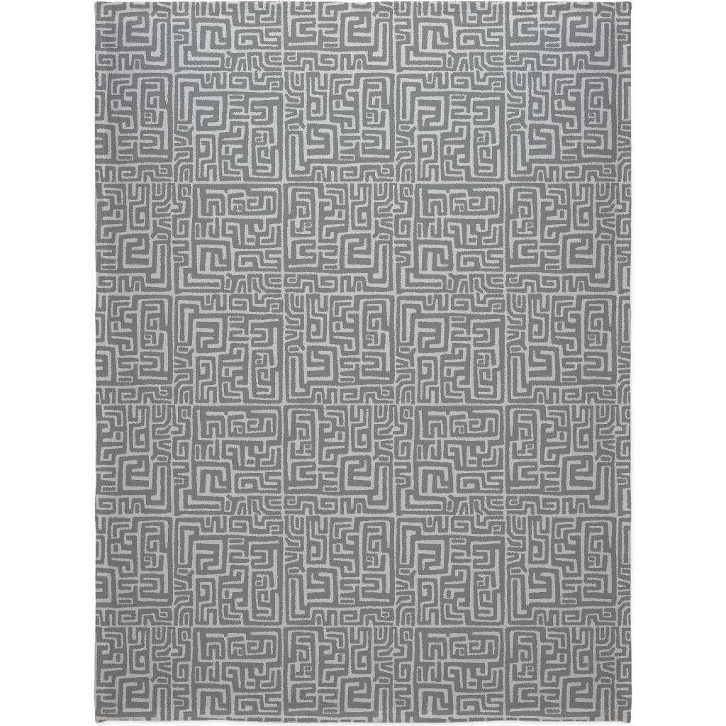 Maze Blanket, Sherpa, 60x80, Gray