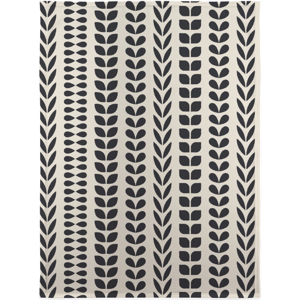 Minimalist Scandinavian Vines Blanket, Plush Fleece, 30x40, Beige