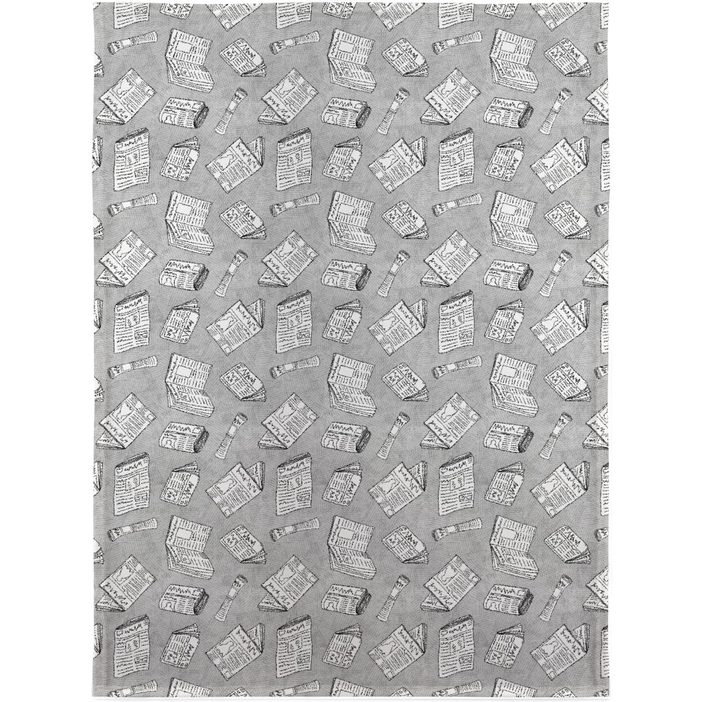 Newsprint Blanket, Plush Fleece, 30x40, Gray, Silver