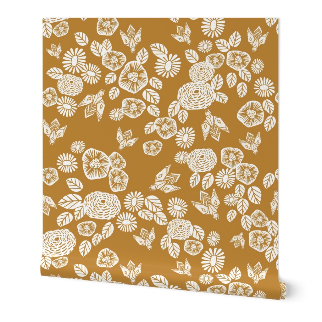 Vintage Flowers and Bee Garden Wallpaper, 2'x12', Prepasted Removable Smooth, Orange