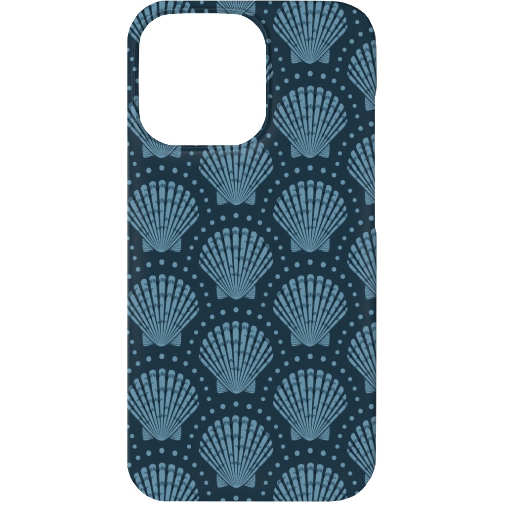 Pretty Scallop Shells - Navy Blue Phone Case, Silicone Liner Case, Matte, iPhone 13, Blue