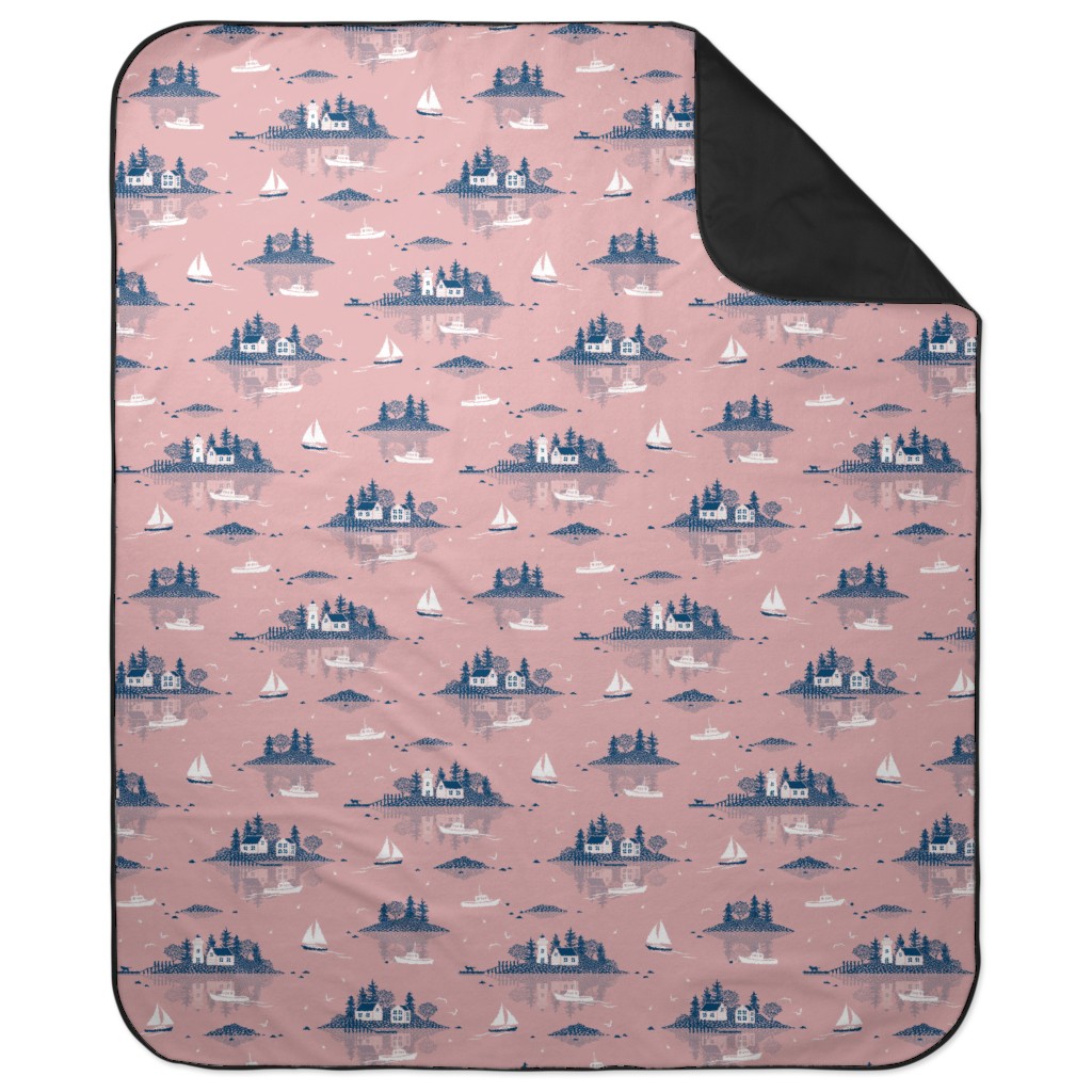 Maine Islands - Pink Picnic Blanket, Pink