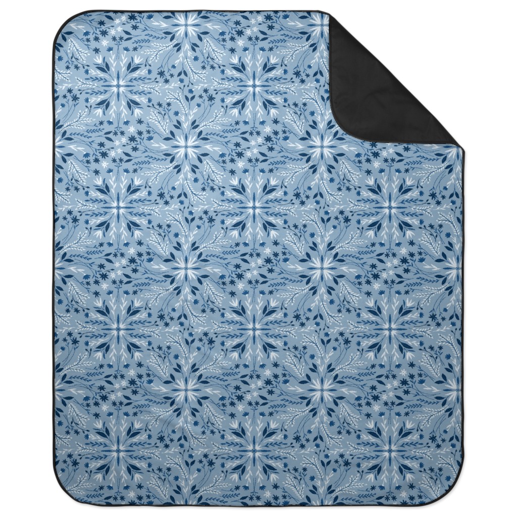 Dotty Floral - Blue Picnic Blanket, Blue