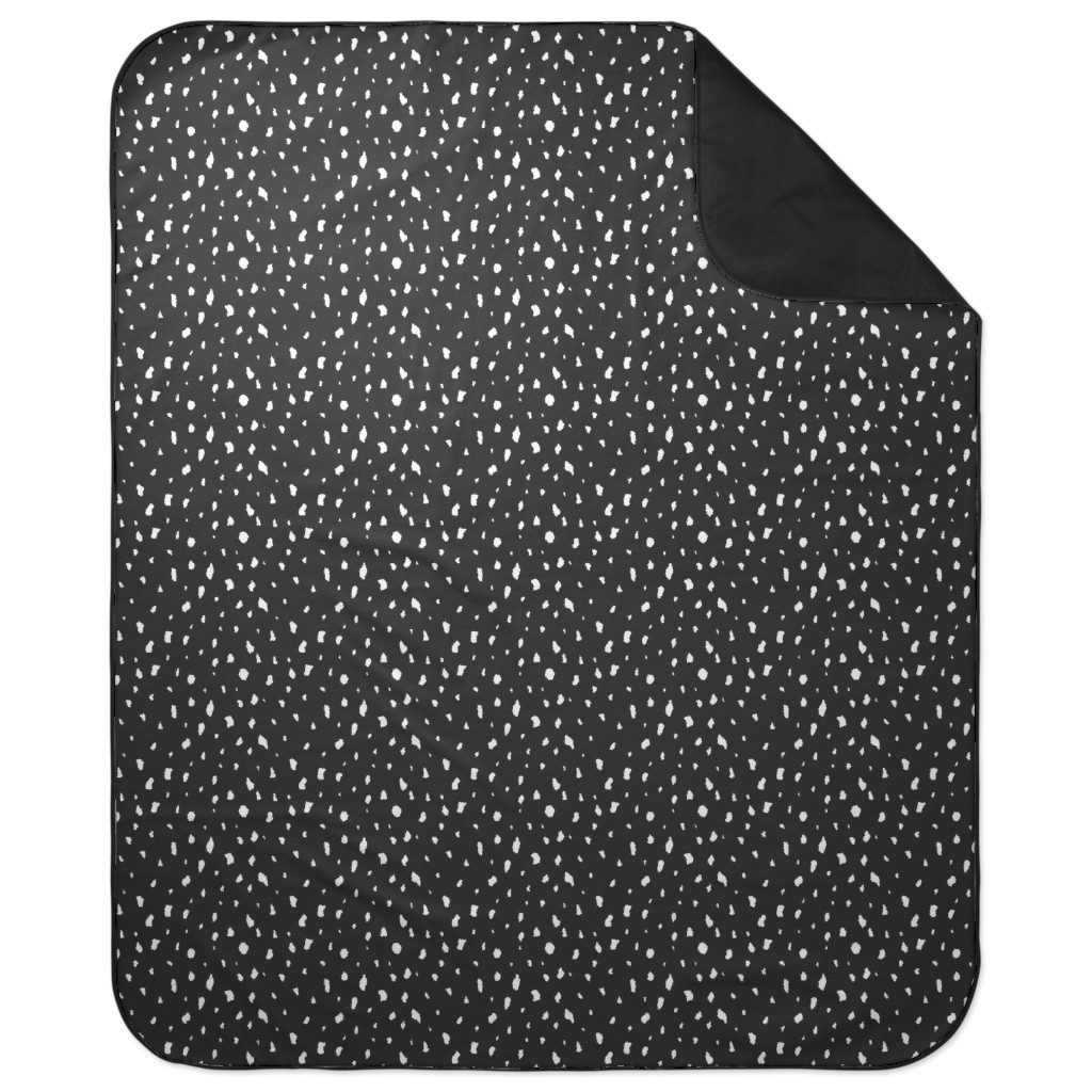 Chipped - Black and White Picnic Blanket, Black