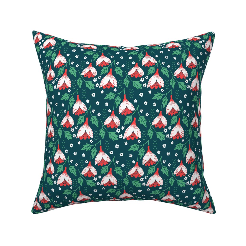 Christmas Flowers Pillow, Woven, Beige, 16x16, Single Sided, Green, Classic Green