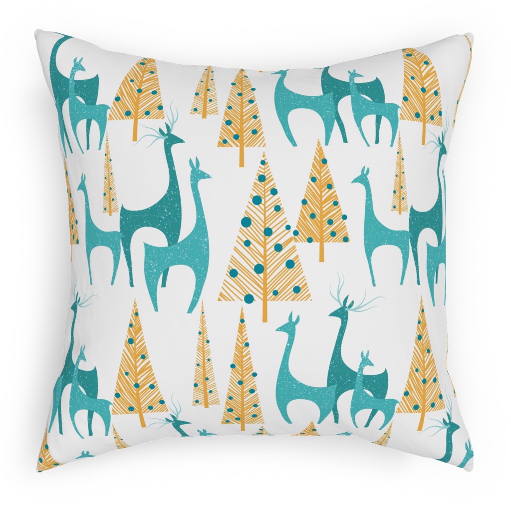 Christmas Morning Deer Pillow, Woven, Beige, 18x18, Single Sided, Multicolor