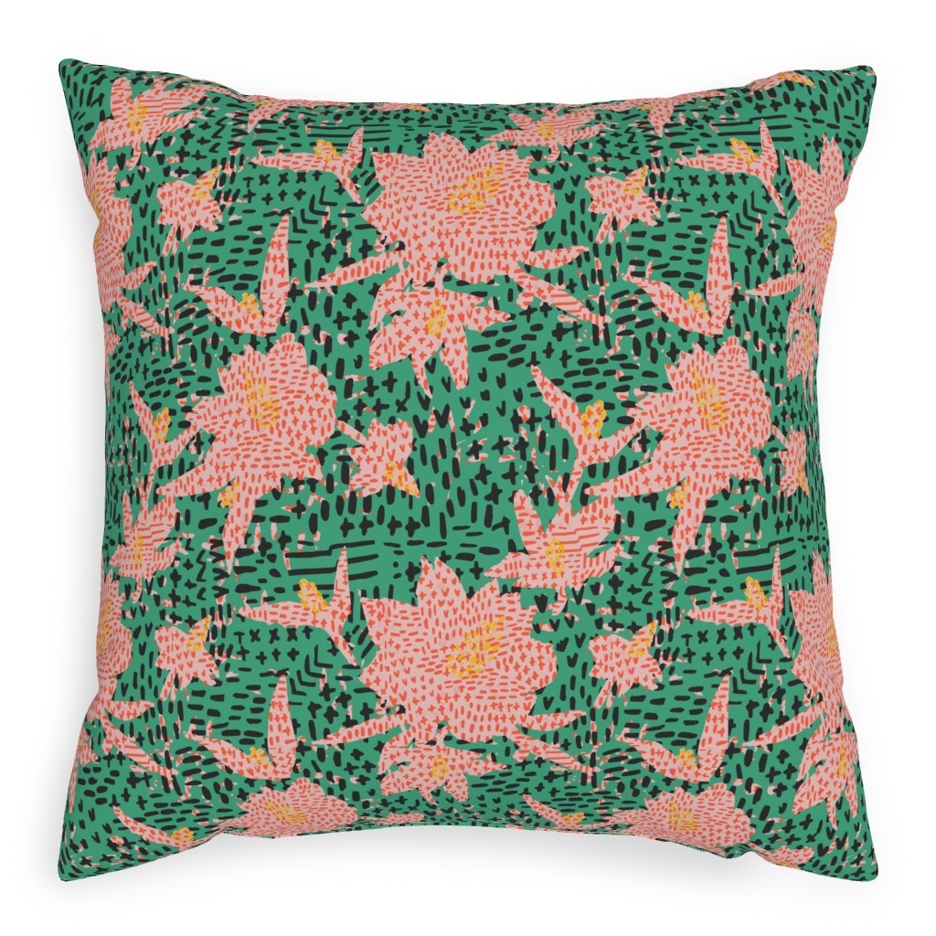 Bazaar Maxima Prairie Pillow, Woven, Beige, 20x20, Single Sided, Green, Classic Green