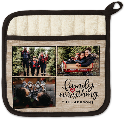 Family Means Everything Pot Holder, Beige