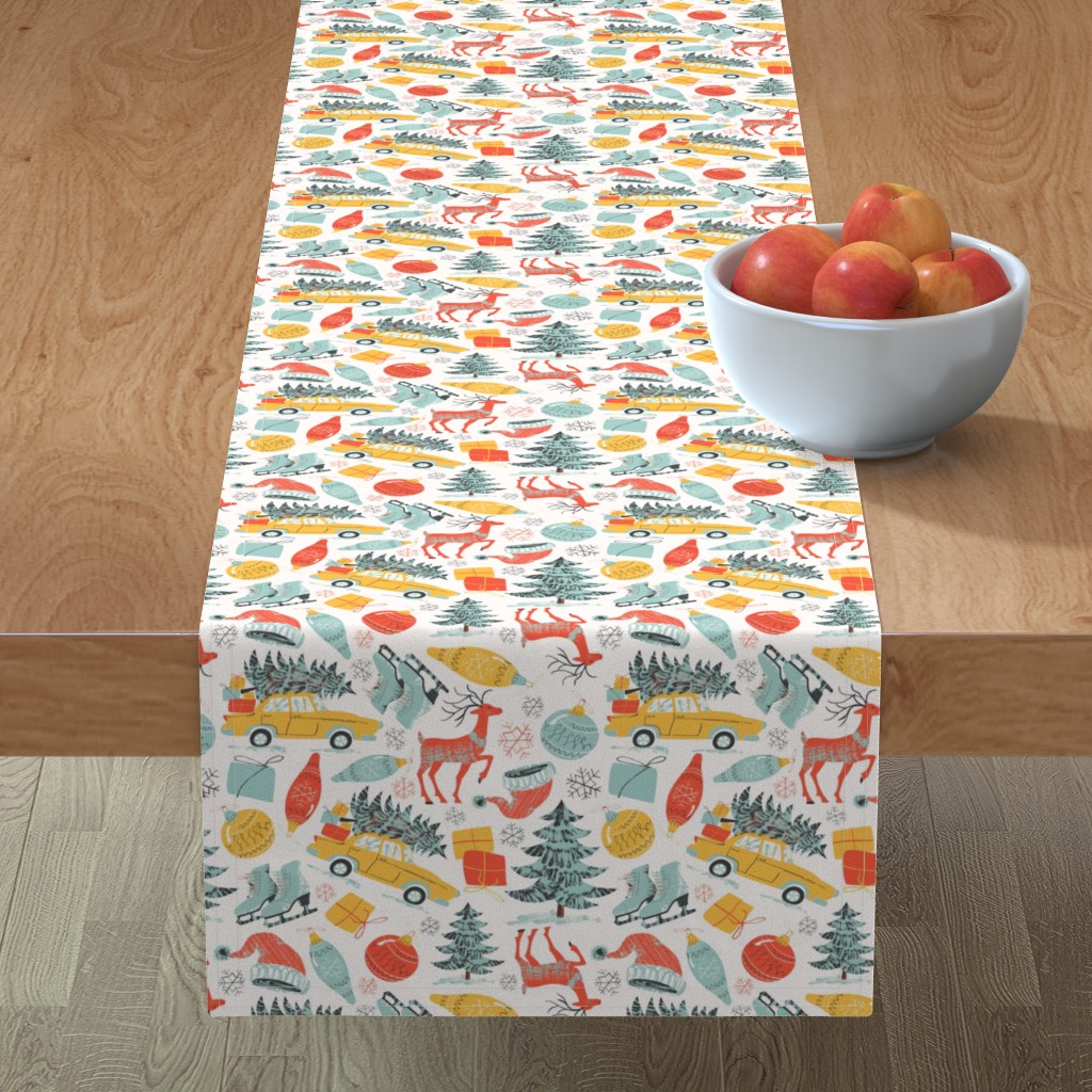 Vintage Style Christmas & New Year Table Runner, 90x16, Multicolor