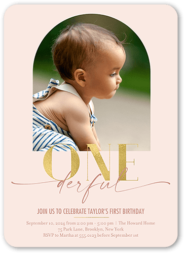 Onederful Arch Birthday Invitation, Pink, 5x7 Flat, Pearl Shimmer Cardstock, Rounded, Chenille