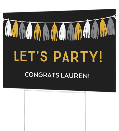 Tassel Garland Yard Sign, Black